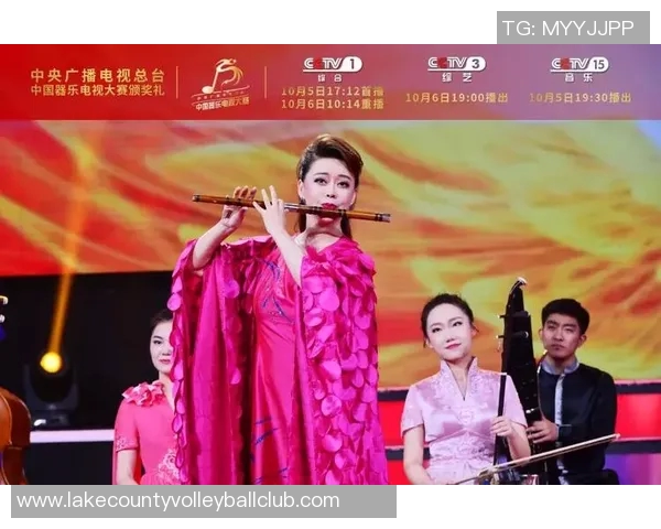 王岚的音乐旅程：从校园歌手到华语乐坛的璀璨明星